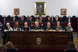 Acto ingreso María Belén López Espada