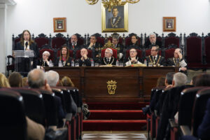 Acto ingreso María Belén López Espada