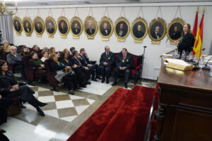 Acto ingreso María Belén López Espada