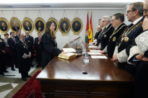 Acto ingreso María Belén López Espada